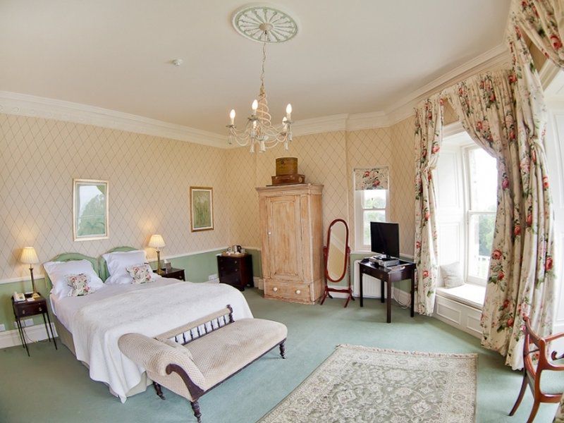 Priory Bay Hotel Seaview Esterno foto