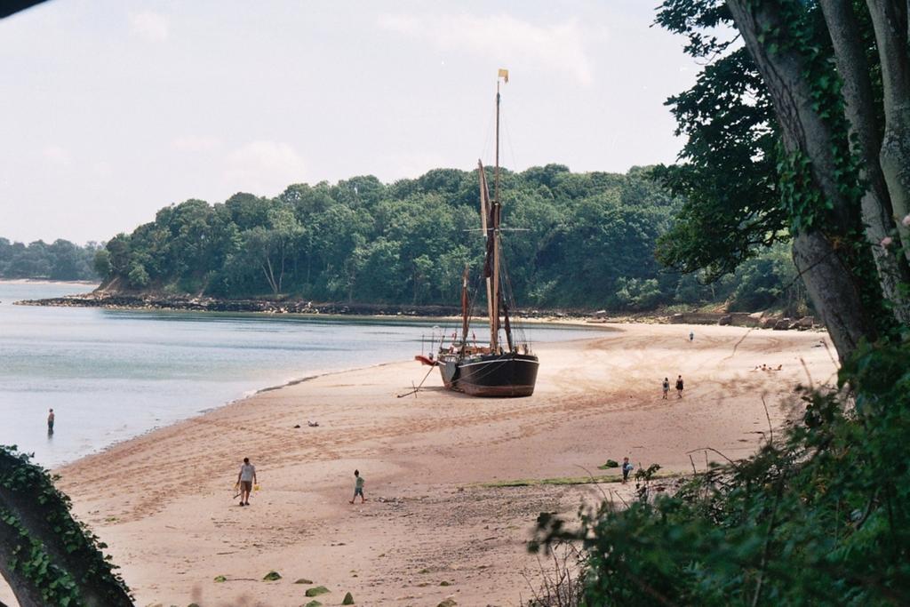 Priory Bay Hotel Seaview Esterno foto
