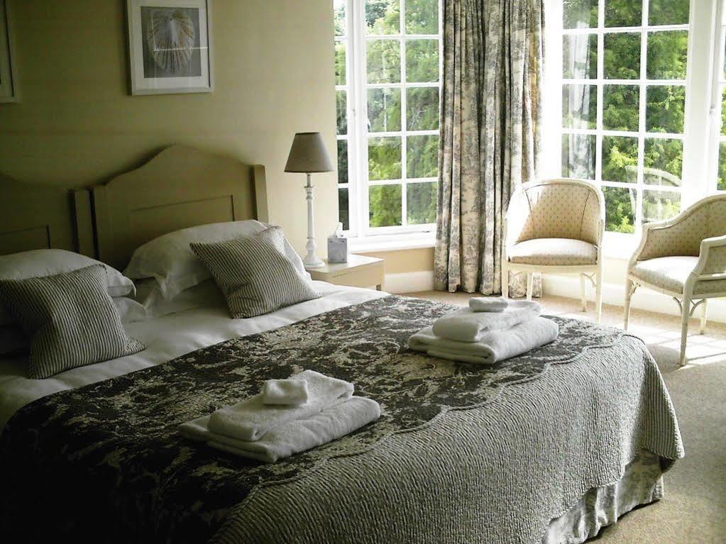 Priory Bay Hotel Seaview Esterno foto